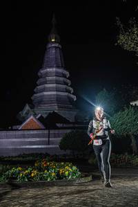 BIB: 140
                            <button type="button" onclick="openModal(22297544)" class="btn btn-primary btn-sm float-right btn-popup" data-toggle="modal" data-target=".modal-high-quality">
                        <i class="fas fa-shopping-cart"></i> Add to Cart
                    </button>
                                            <button type="button" onclick="isThisMe(22297544, true)" class="btn btn-success btn-sm float-right btn-popup btn-isme hidden" data-toggle="tooltip" data-placement="bottom" title="นี่คือรูปของคุณใช่ไหม คลิกที่นี่เพื่อเอาเข้าอัลบั้ม">
                        <i class="fas fa-plus"></i> Add to album
                    </button>
                    <button type="button" onclick="isThisMe(22297544, false)" class="btn btn-warning btn-sm float-right btn-popup btn-isnotme hidden">
                        <i class="fas fa-ban"></i> Remove from album
                    </button>